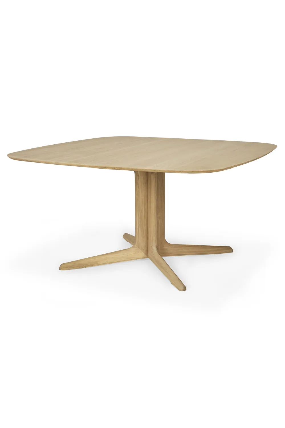 Central-Footed Oiled Oak Dining Table | Ethnicraft Corto