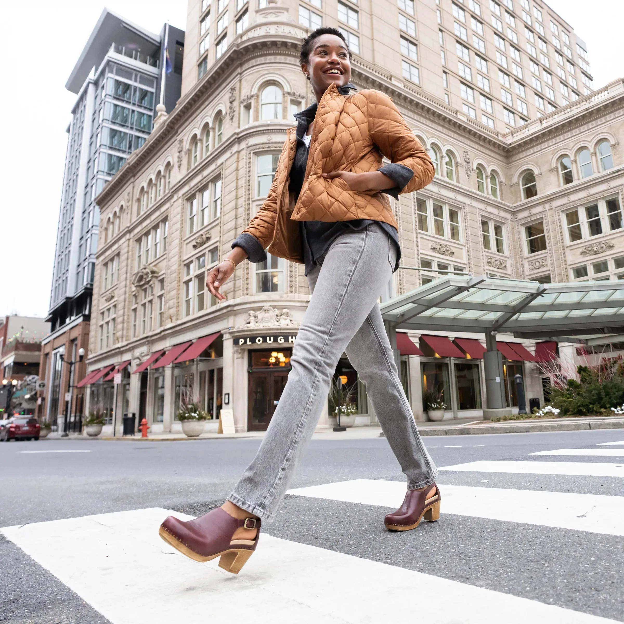 Dansko Sassy Heel - Cordovan