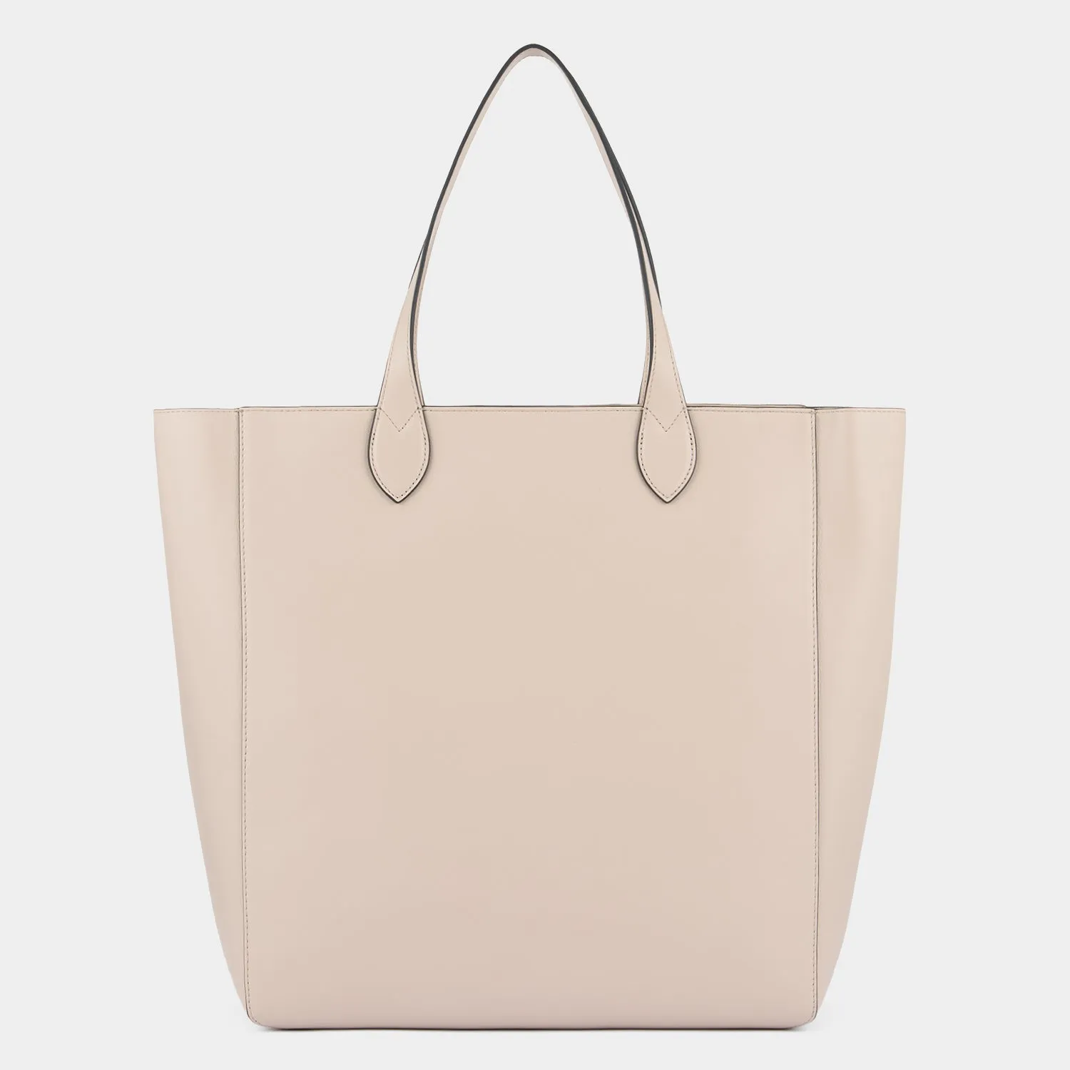 Nevis Tote