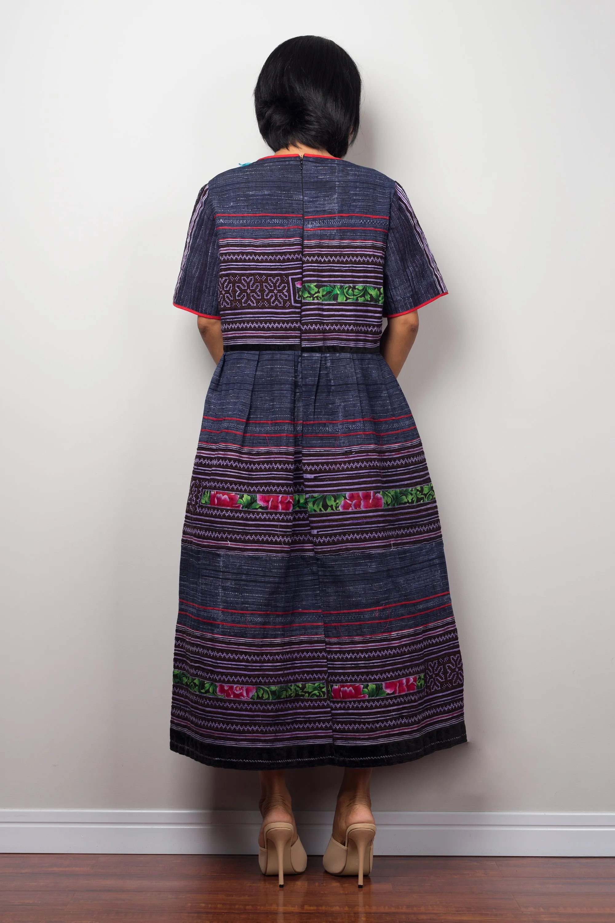 Short tribal dress