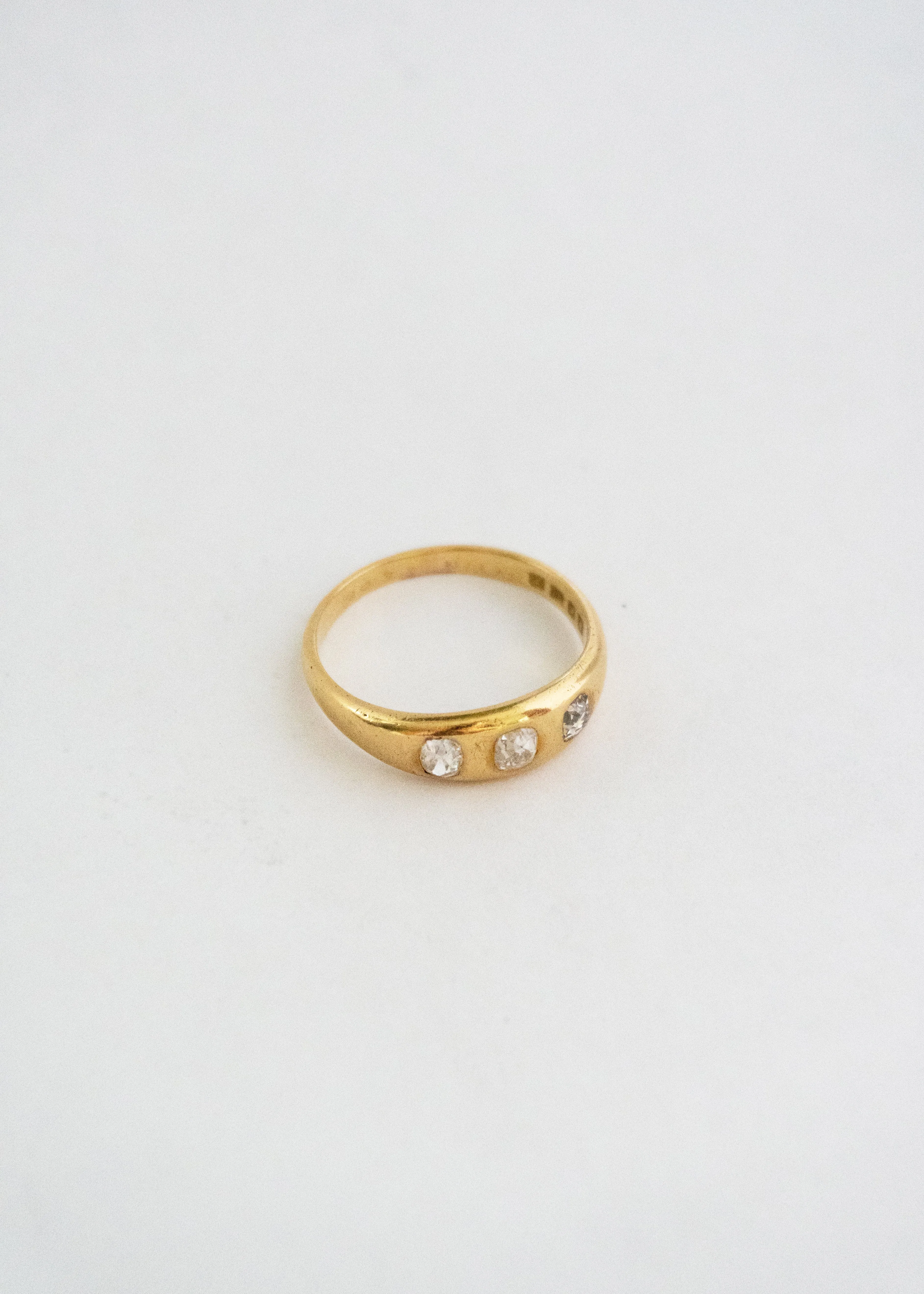 Vintage 3 Diamond Ring