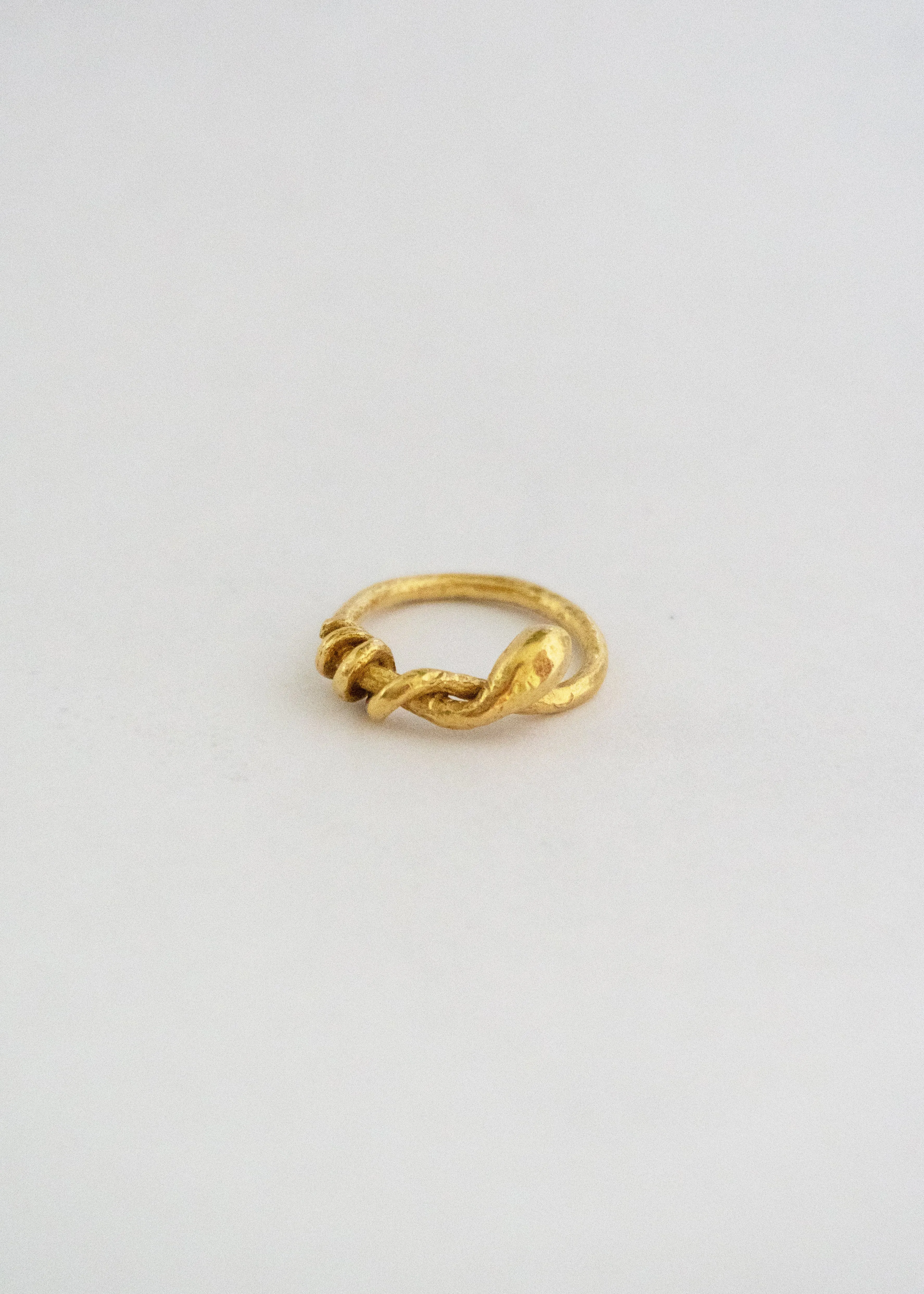 Vintage Twisted Pinky Ring 20 K